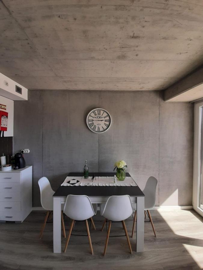 Love' In Aveiro Apartments - Blanc Buitenkant foto